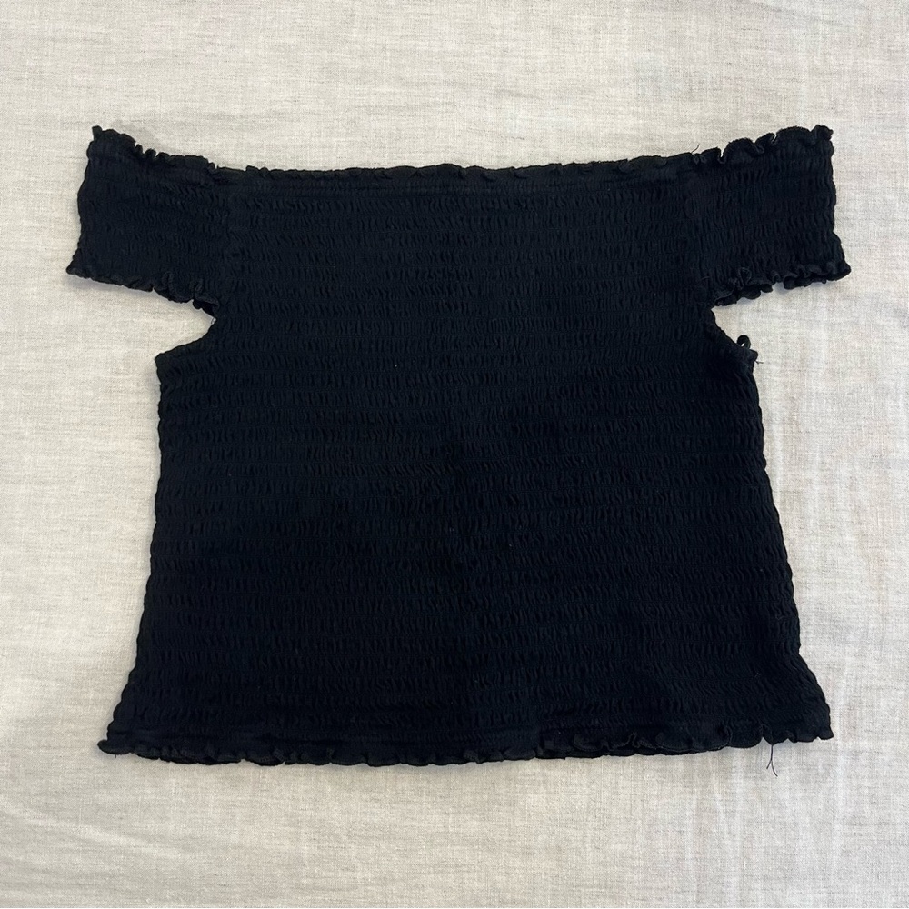 Garage Off The Shoulder Crop Top